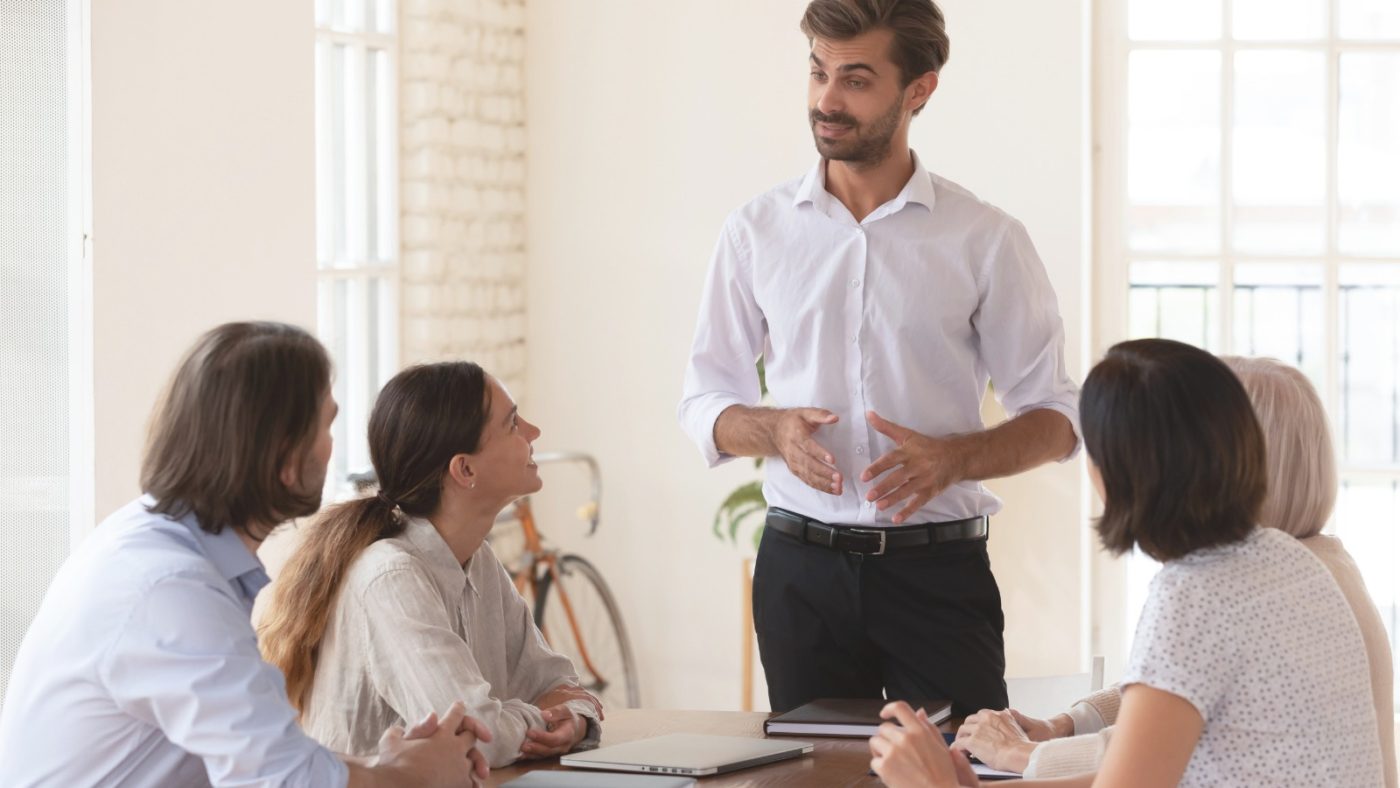 ¿gestor o asesor laboral?