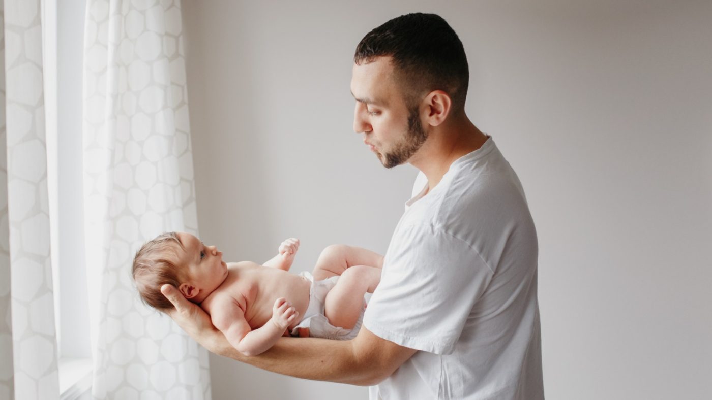Cómo solicitar el permiso por paternidad siendo autónomo